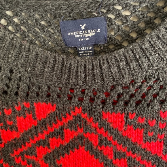 Sold American Eagle Sweater - Picture 4 of 4